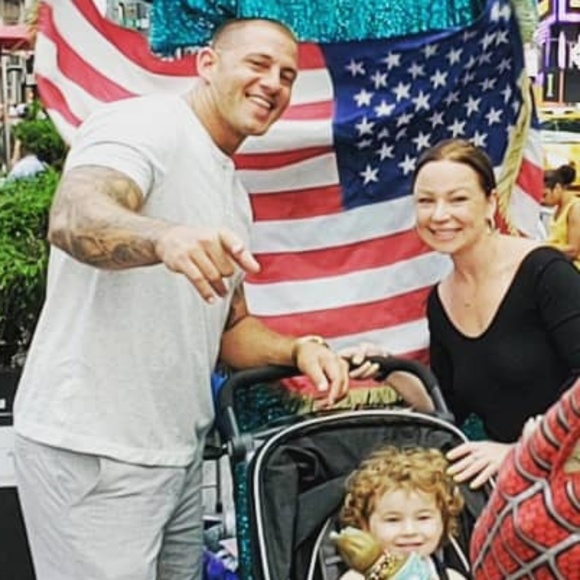 Meet your Posher, Michael - Picture 2 of 2